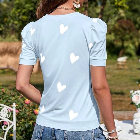 Blue hearts print puff sleeve top - Picture 9 of 15
